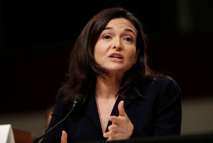 Sheryl Sandberg trong một cuộc điều trần năm 2018. Ảnh: Reuters.
