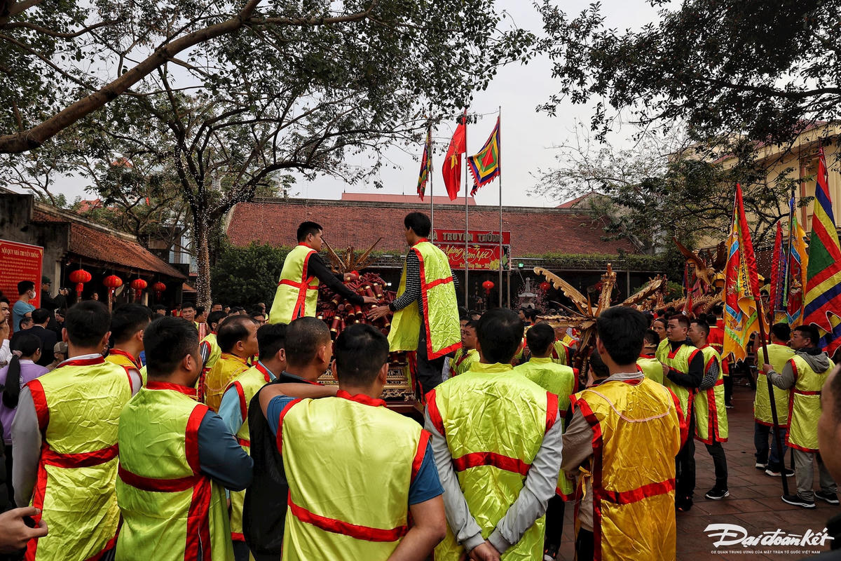 W_le_hoi_ruoc_phao_dong_ky-le-khanh4.jpg