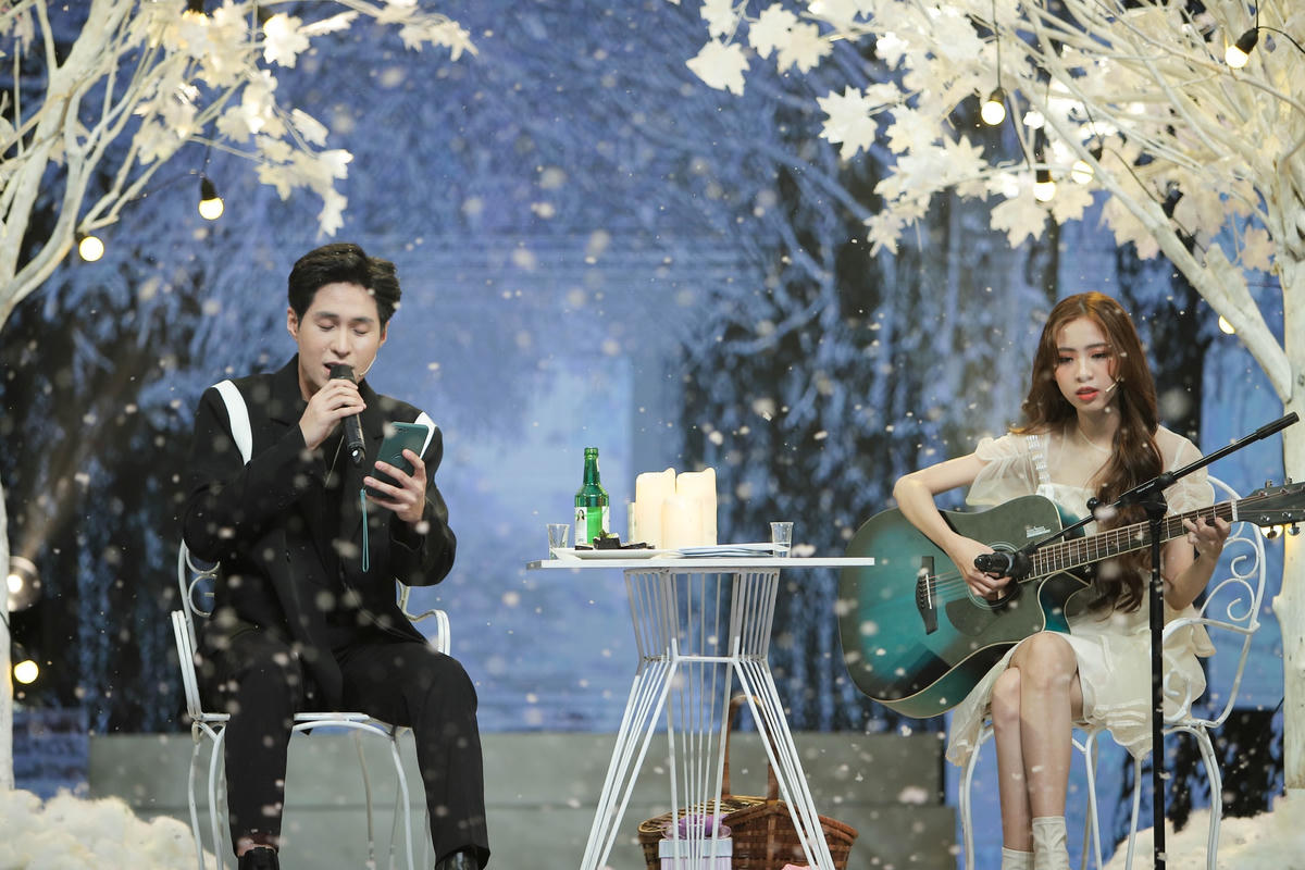 Màn cầu hôn lãng mạn trên sân khấu "Tỏ tình hoàn mỹ".