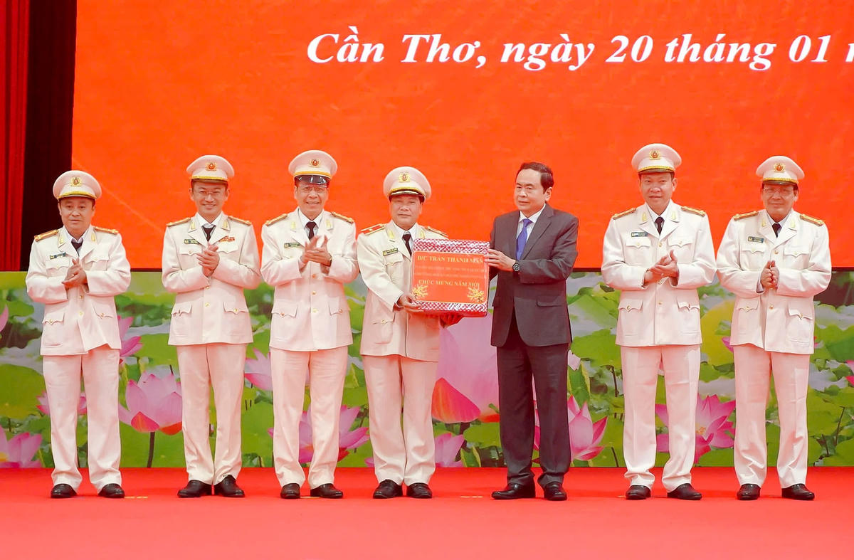 anh 6