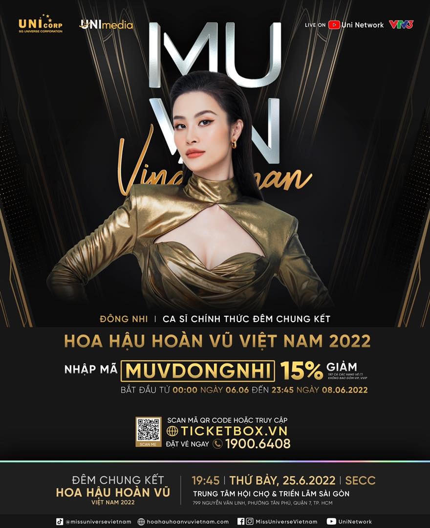 Đông Nhi xuất hiện tại chung kết Hoa hậu Hoàn Vũ 2022 với tư cách khách mời.