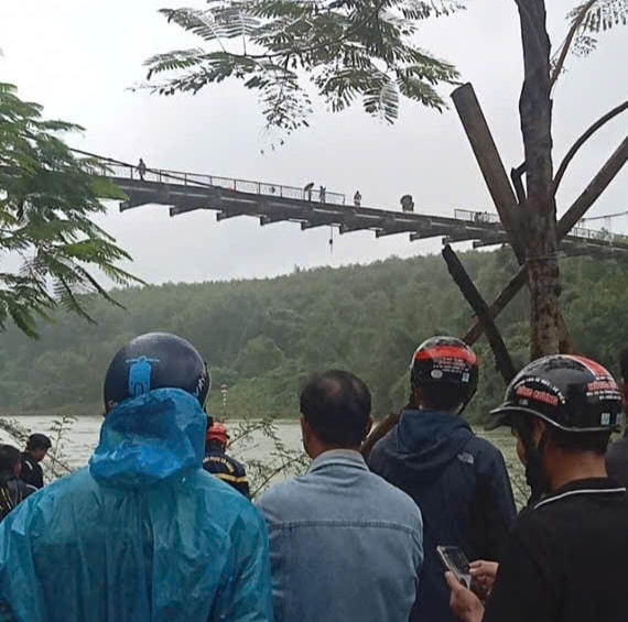 Hiện trường nơi xảy ra vụ tai nạn. Ảnh: N.H.