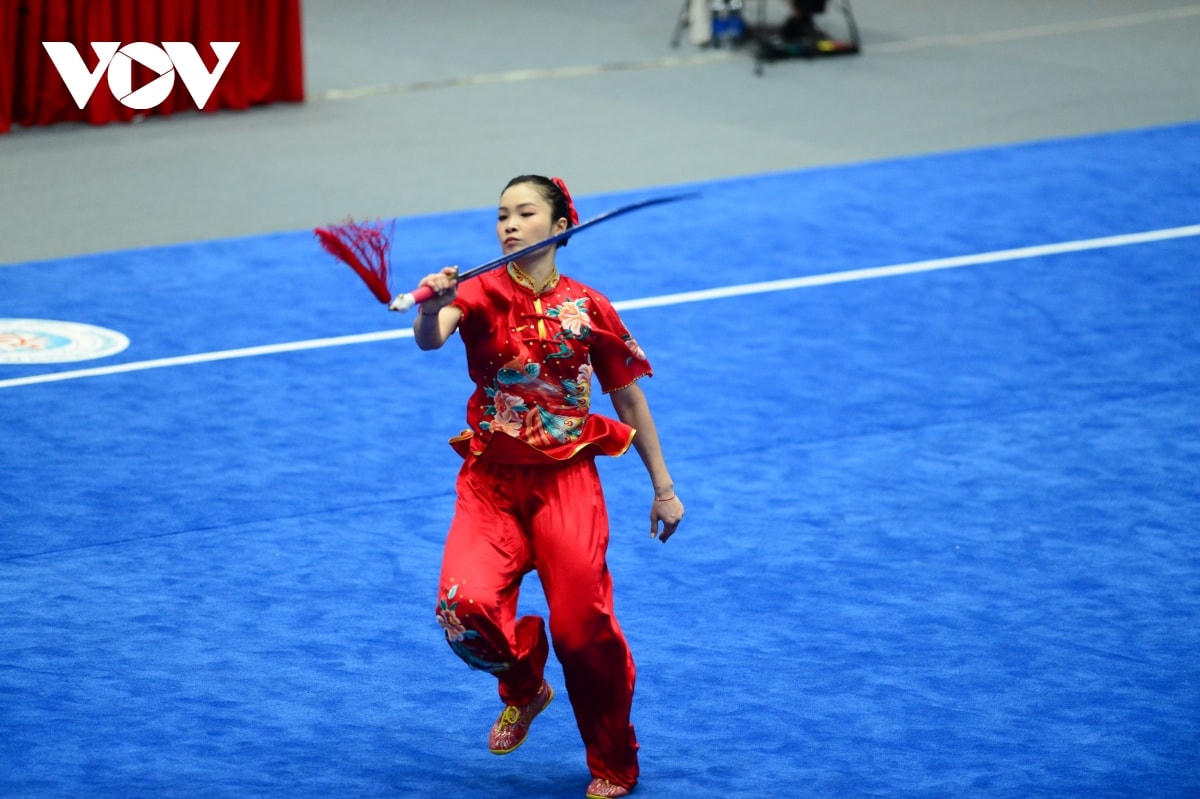 Dương Thúy Vi - cô gái vàng Wushu Việt Nam giành HCV mở màn SEA Games 31