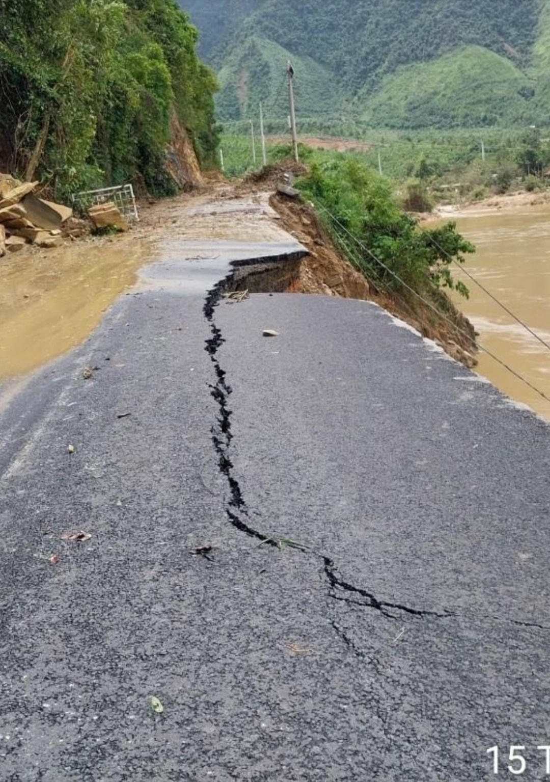 Đà Nẵng: Đường ĐT 601 vốn đầu tư 643 tỷ đồng hư hỏng, chủ đầu tư nói gì?