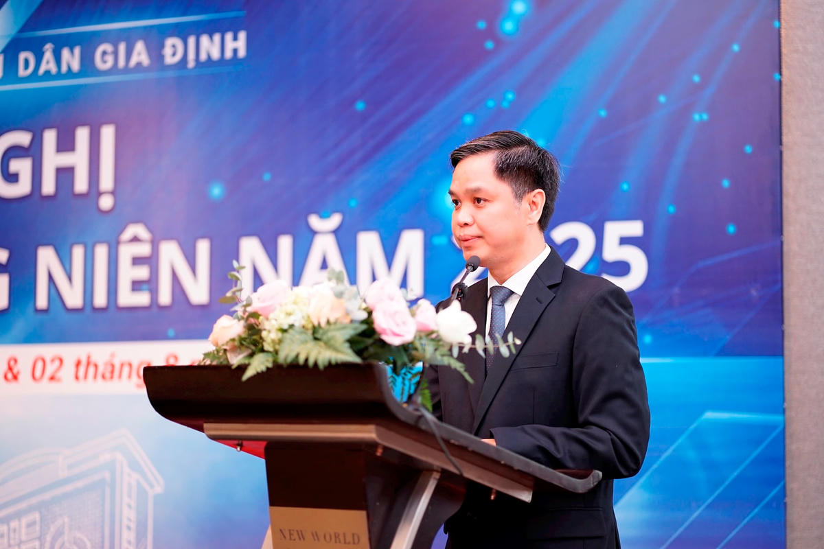 TS.BS Nguyễn Hoàng Hải - Giám đốc bệnh viện Nhân dân Gia Định phát biểu khai mạc hội nghị Khoa học thường niên 2025. Ảnh: M.T