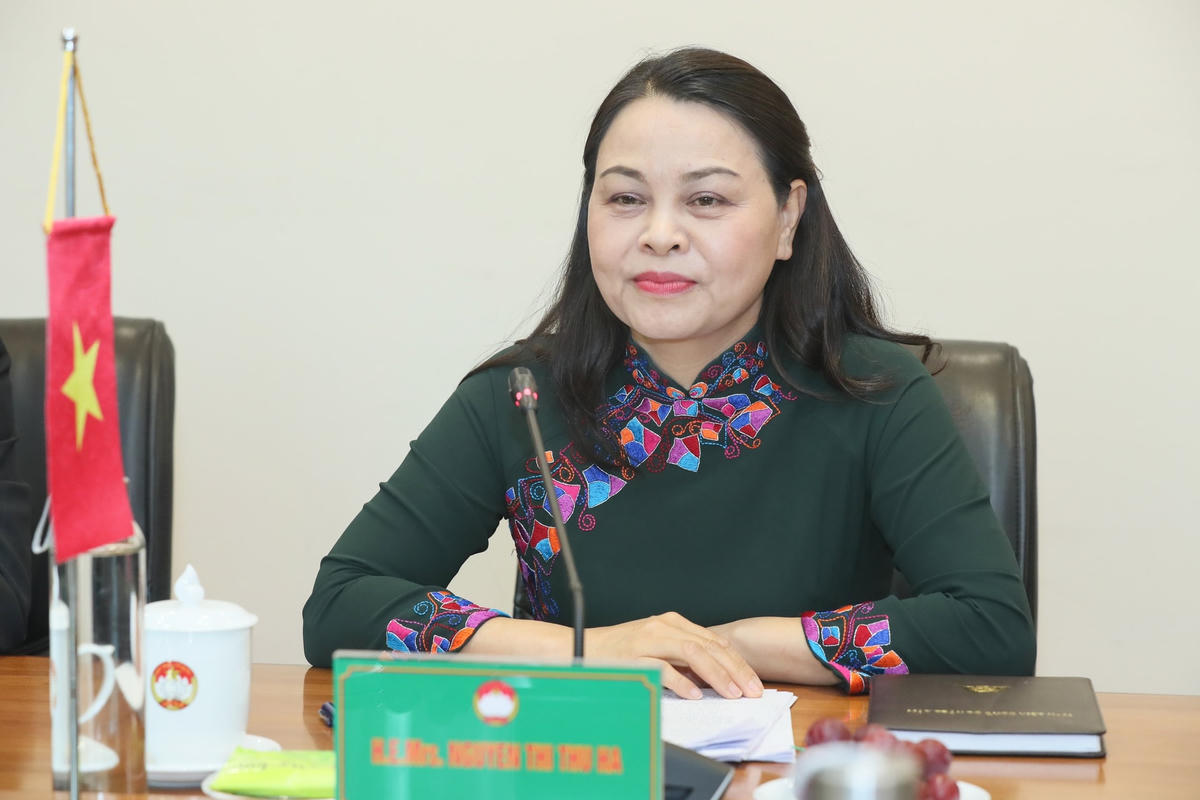 Phó Chủ tịch - Tổng Thư ký Nguyễn Thị Thu Hà phát biểu tại cuộc Hội đàm. Ảnh: Quang Vinh.