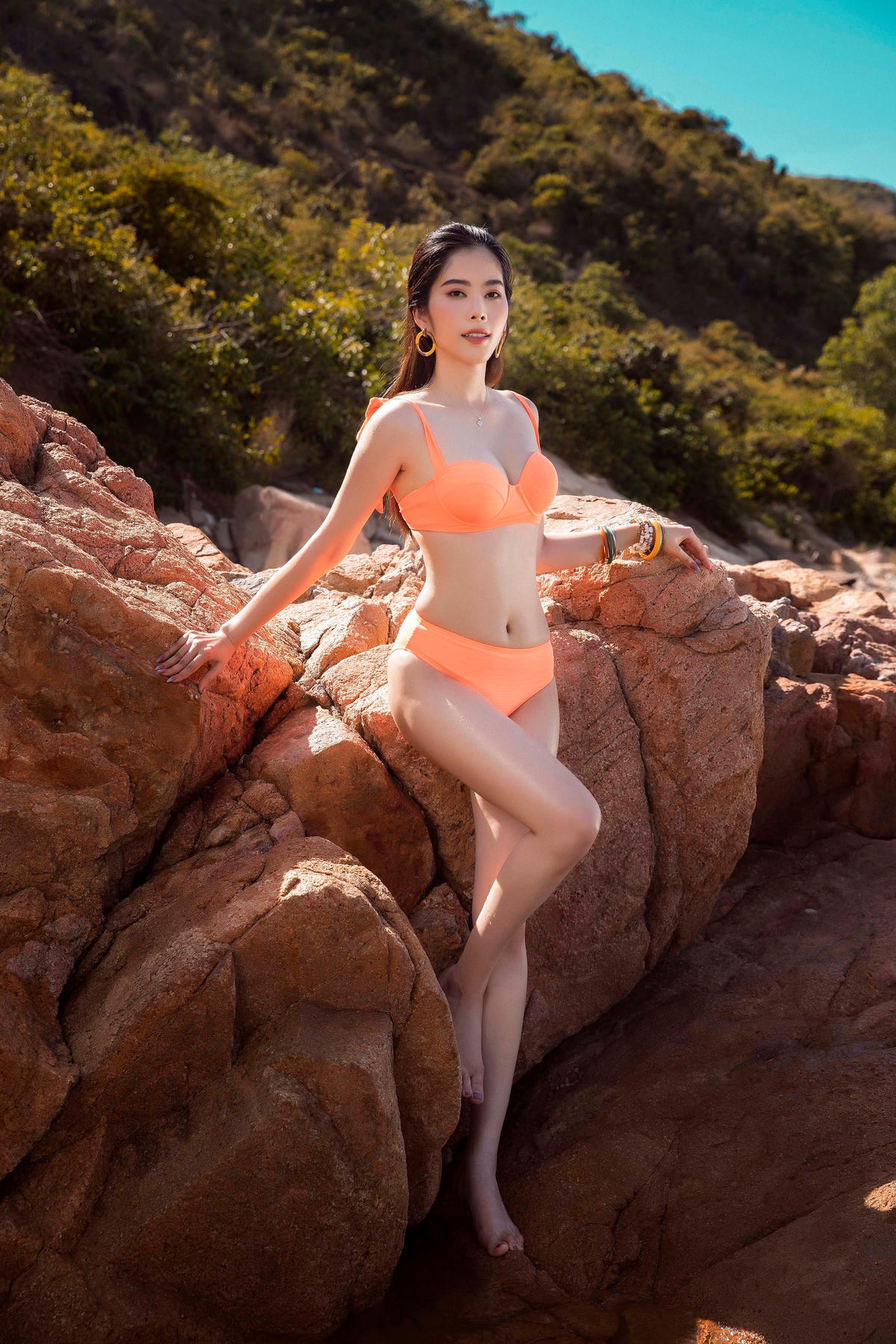 Nam Em lọt Top 38 Miss World Vietnam 2022 và giành giải phụ "Người đẹp truyền thông". 