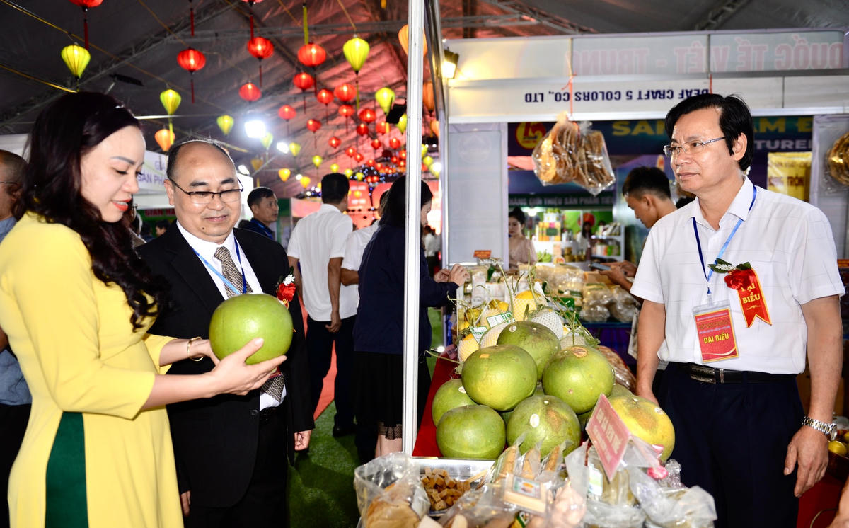 Hội chợ thương mại quốc tế Việt - Trung (Lạng Sơn 2022): Hợp tác đầu tư cùng phát triển