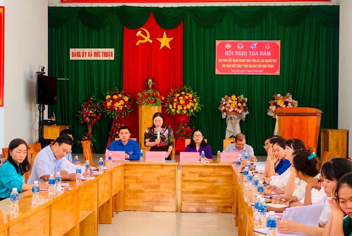 Quang cảnh hội nghị.