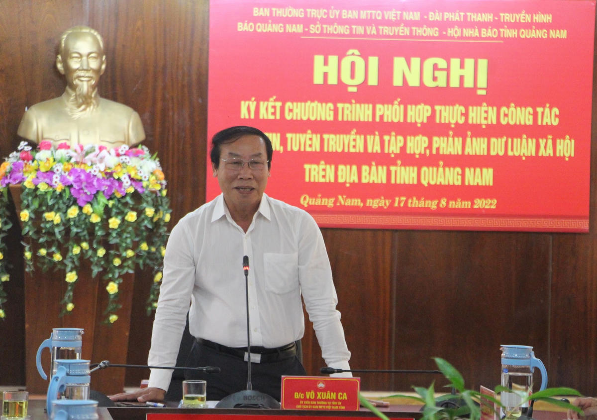 Ông Võ Xuân Ca, Chủ tịch Ủy ban MTTQ Việt Nam tỉnh Quảng Nam phát biểu.