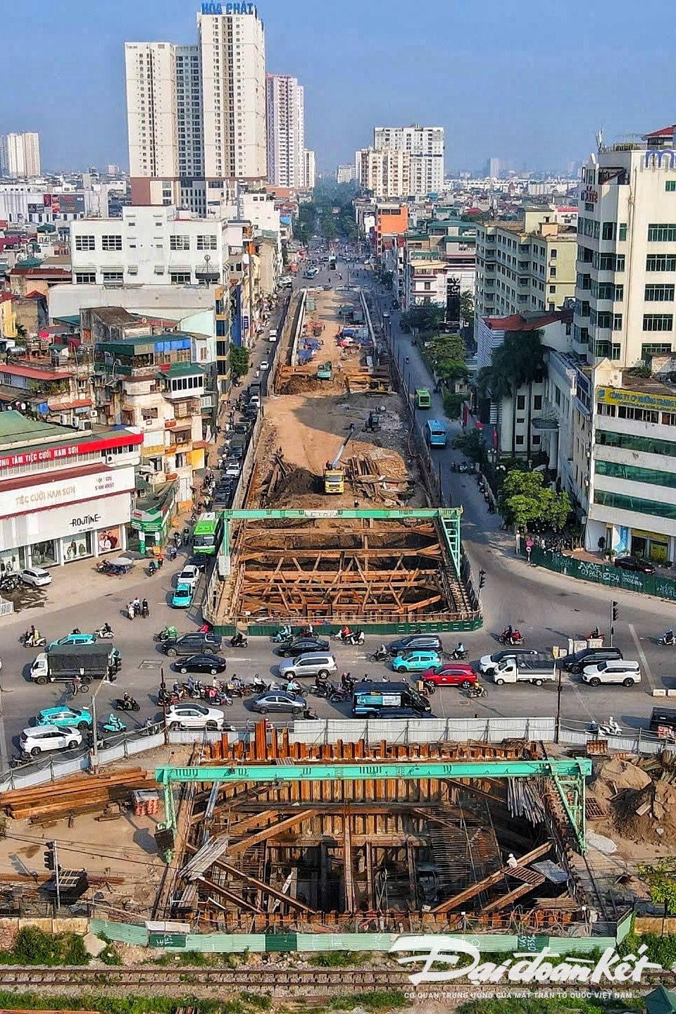 ham_chui-le-khanh4.jpg