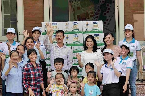 Những khoảnh khắc đẹp trên hành trình của Quỹ sữa Vươn cao Việt Nam năm thứ 15