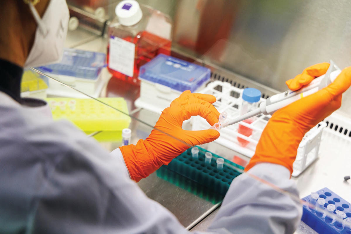 Công ty vaccine Bavarian Nordic (có trụ sở tại thành phố Munich, Đức), hiện là công ty duy nhất trên thế giới có vaccine đậu mùa, ngừa cả đậu mùa khỉ, được phê duyệt tại Mỹ và châu Âu. Ảnh: REUTERS.  