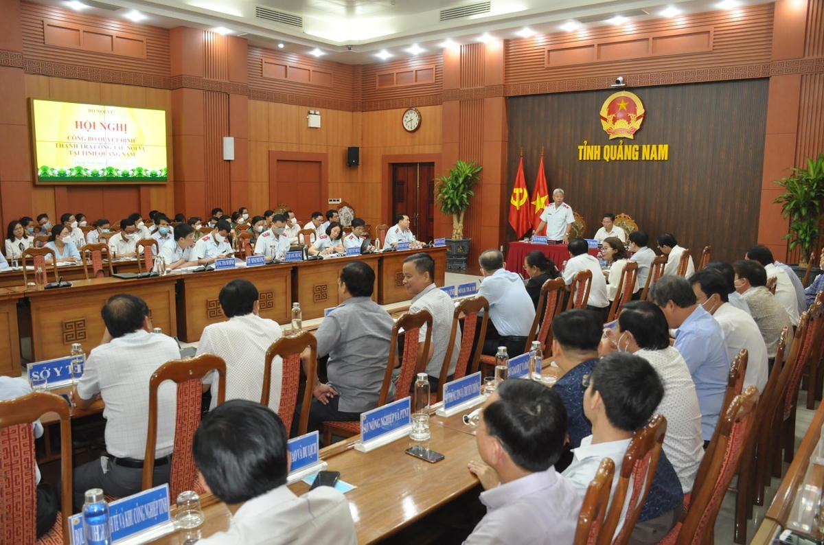 Quang cảnh buổi công bố quyết định thanh tra tại Quảng Nam.