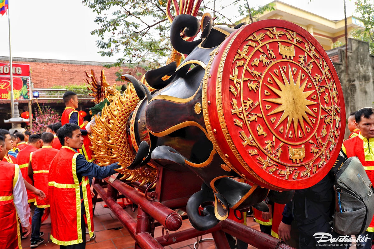 W_le_hoi_ruoc_phao_dong_ky-le-khanh1.jpg