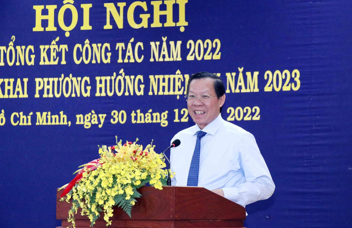 Chủ tịch UBND TP HCM Phan Văn Mãi phát biểu tại Hội nghị. (Ảnh: Hồng Phúc).