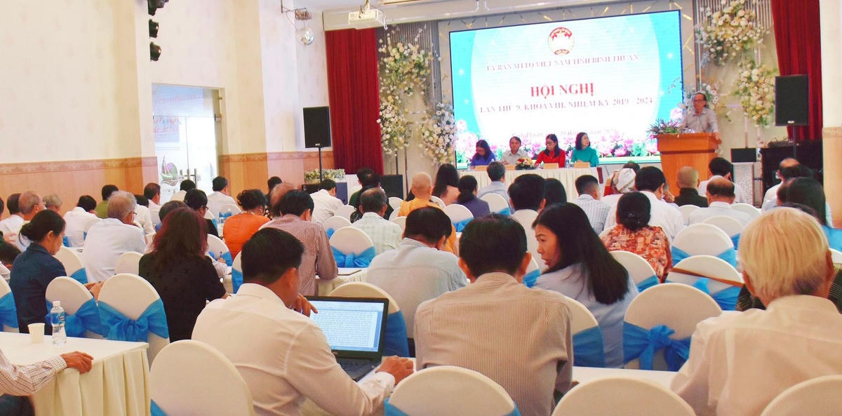 Quang cảnh hội nghị.