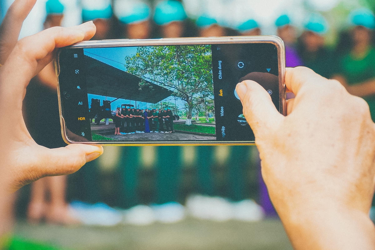 Hàng năm khu di tích Ngã ba Đồng Lộc đón hàng trăm lượt khách đến tham quan, dâng hương tưởng niệm các liệt sĩ nằm lại nơi đây.