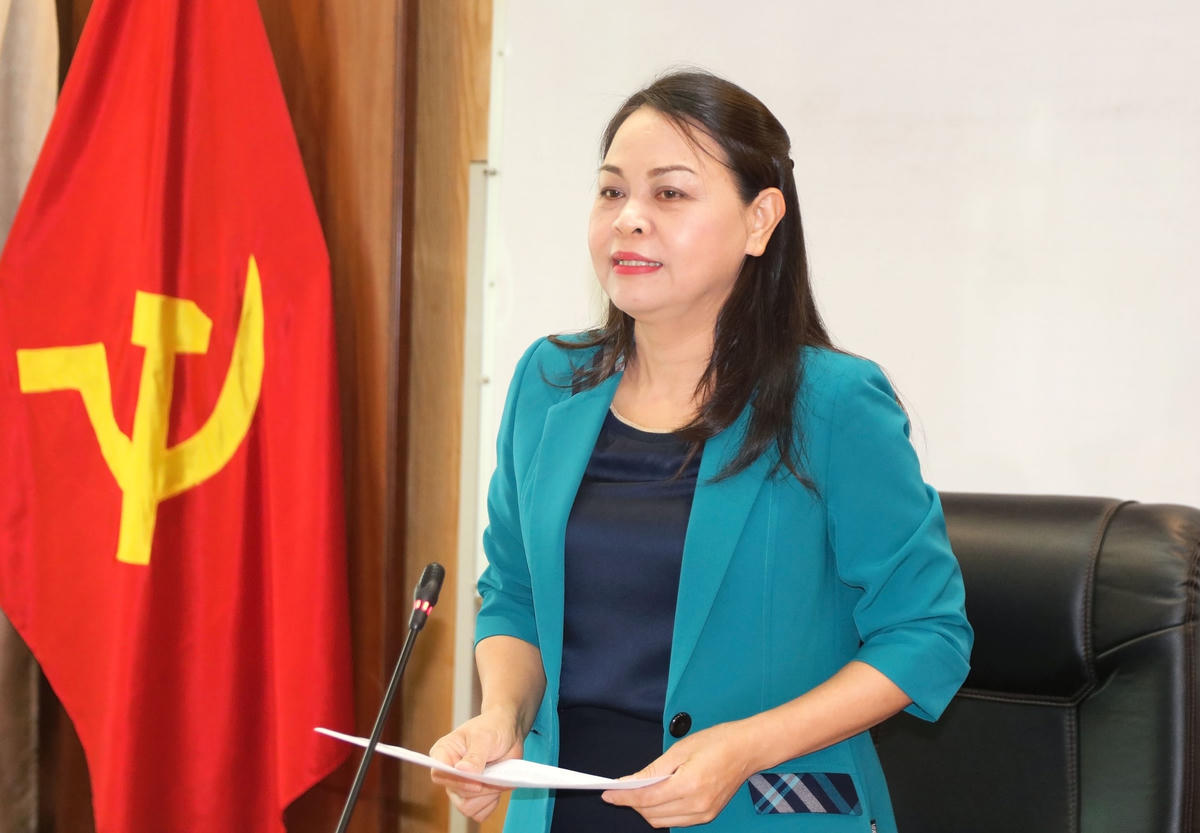 Phó Chủ tịch - Tổng Thư ký Nguyễn Thị Thu Hà phát biểu tại Hội nghị.