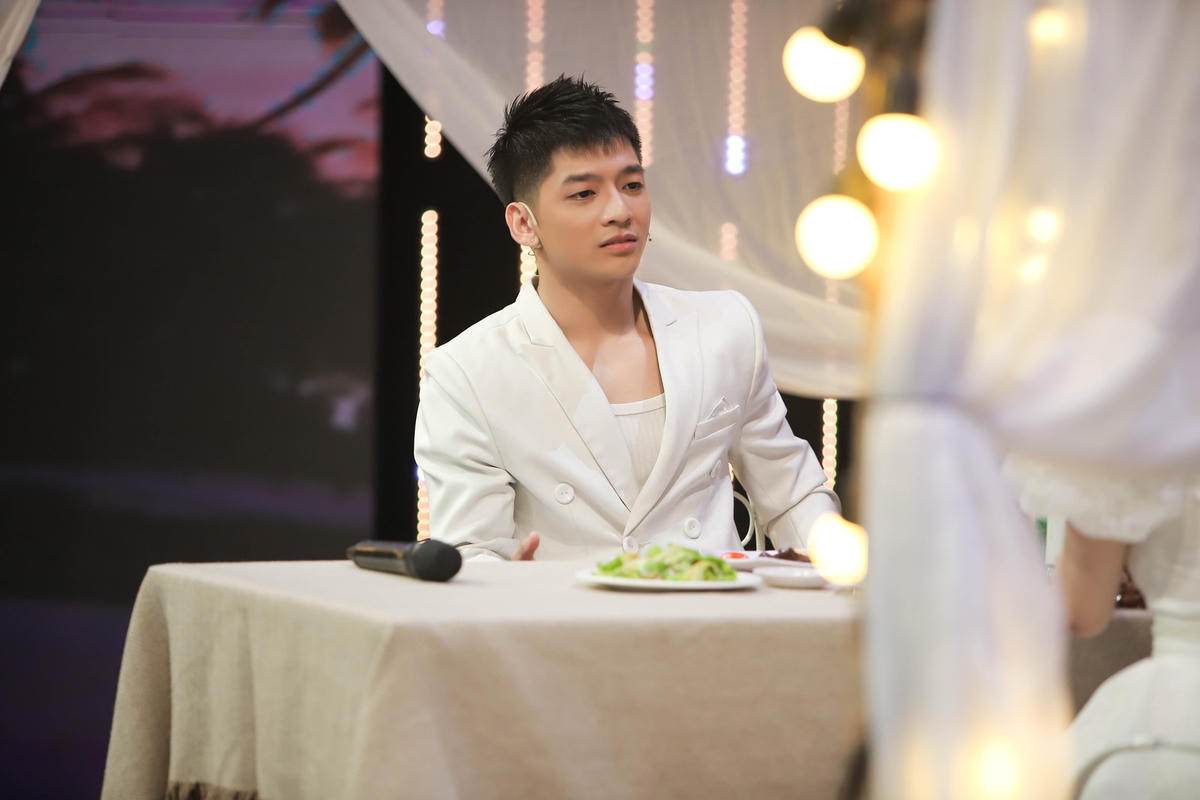 Minh Minh Mạnh cảm nhận được từng cung bậc cảm xúc của Trang Banana. Ảnh: Perfect Universe.  