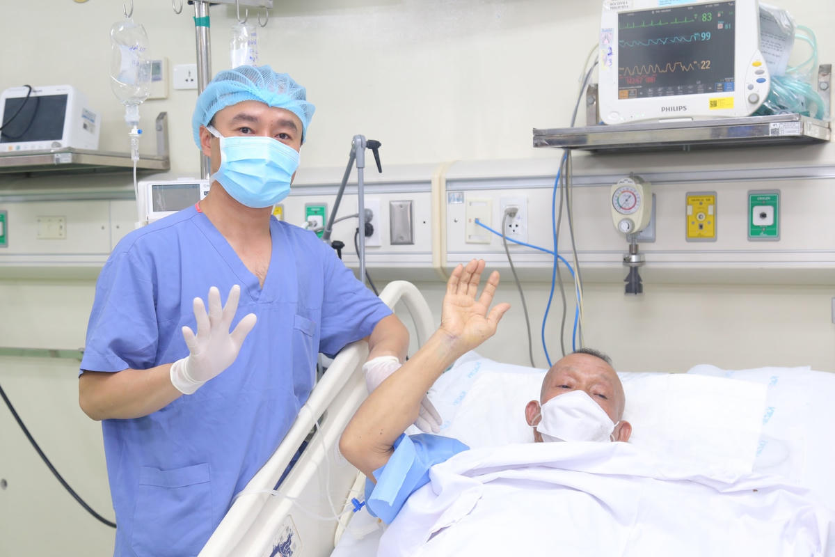 Một bệnh nhân được ghép cả gan- thận từ nguồn tạng hiến (ảnh BV Việt Đức)