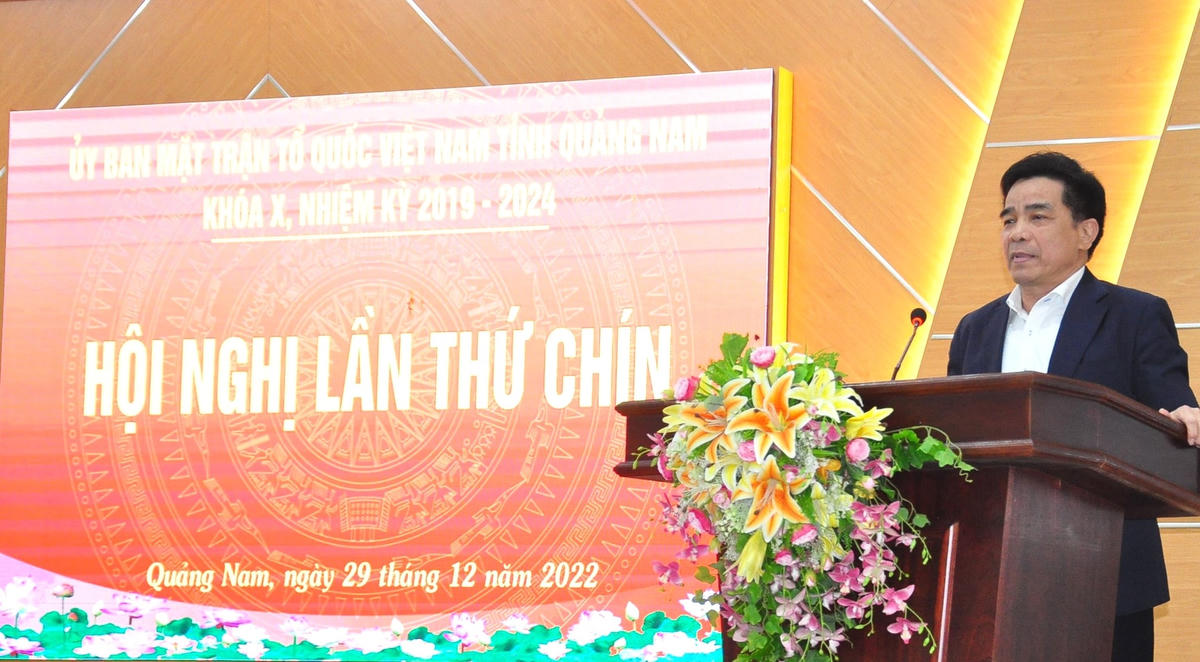 Ông Lê Văn Dũng, Phó Bí thư Thường trực Tỉnh ủy Quảng Nam phát biểu tại Hội nghị.