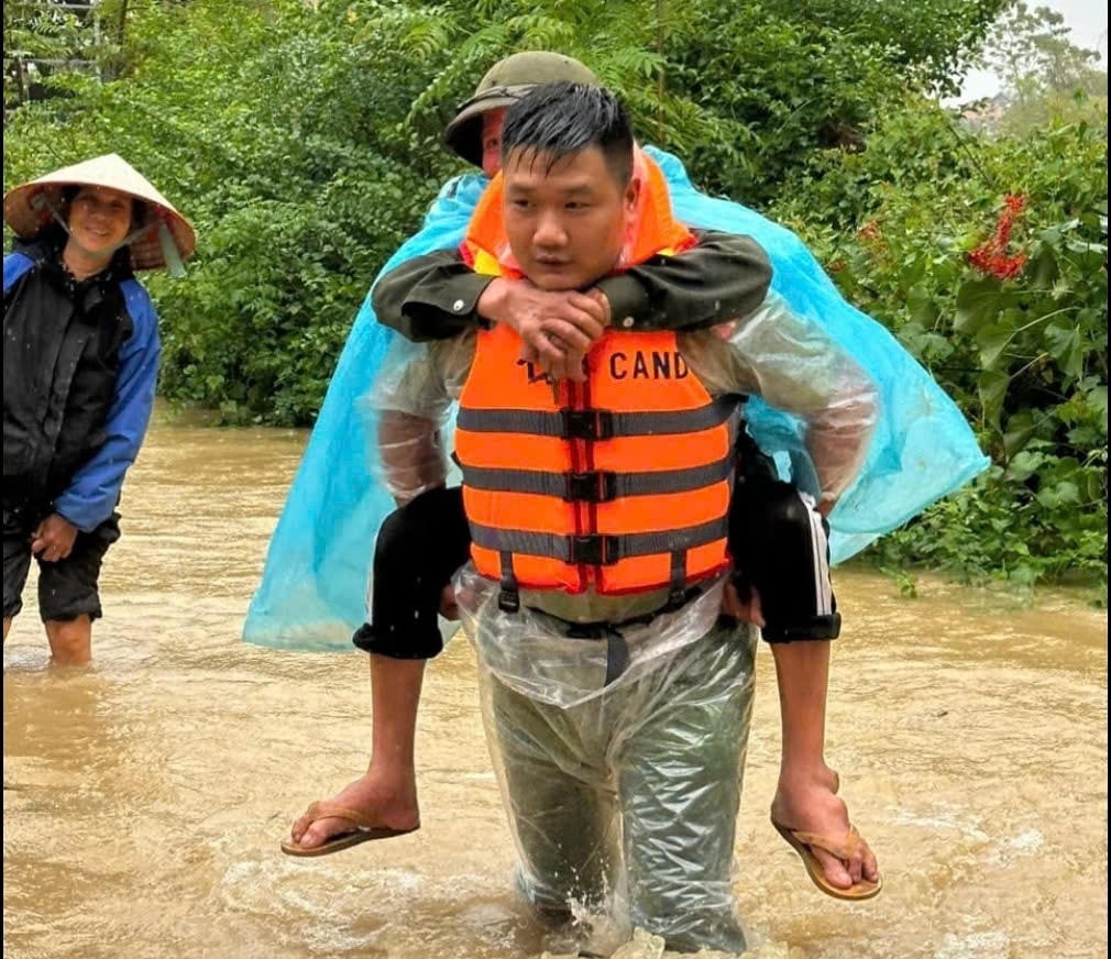 80 NĂM CÔNG AN NHÂN DÂN VIỆT NAM VỚI SỰ NGHIỆP XÂY DỰNG VÀ PHÁT TRIỂN KINH TẾ - XÃ HỘI CỦA ĐẤT NƯỚC- Ảnh 5.