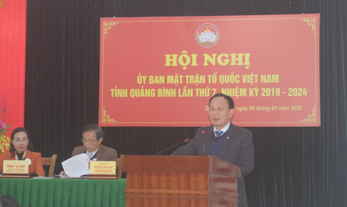 Ông Trần Hải Châu, Phó Bí thư Thường trực Tỉnh ủy, Chủ tịch HĐND tỉnh Quảng Bình phát biểu tại hội nghị.