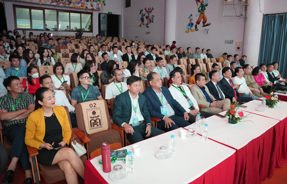 Rất đông đại biểu tham gia sự kiện với chủ đề “Hiệp hội Quảng cáo Việt Nam - Đồng hành chuyển đổi số Quốc gia".