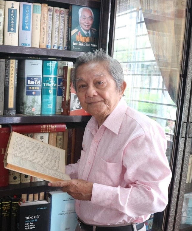 Học giả An Chi (1935-2022).  