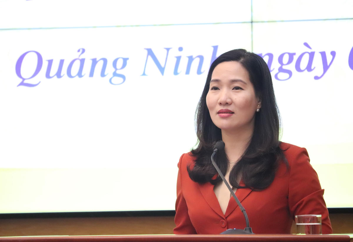 Phó Chủ tịch UBND tỉnh Quảng Ninh Nguyễn Thị Hạnh phát biểu tại Hội nghị.