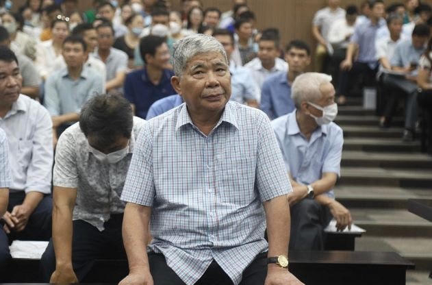 Đại gia Lê Thanh Thản tại tòa.