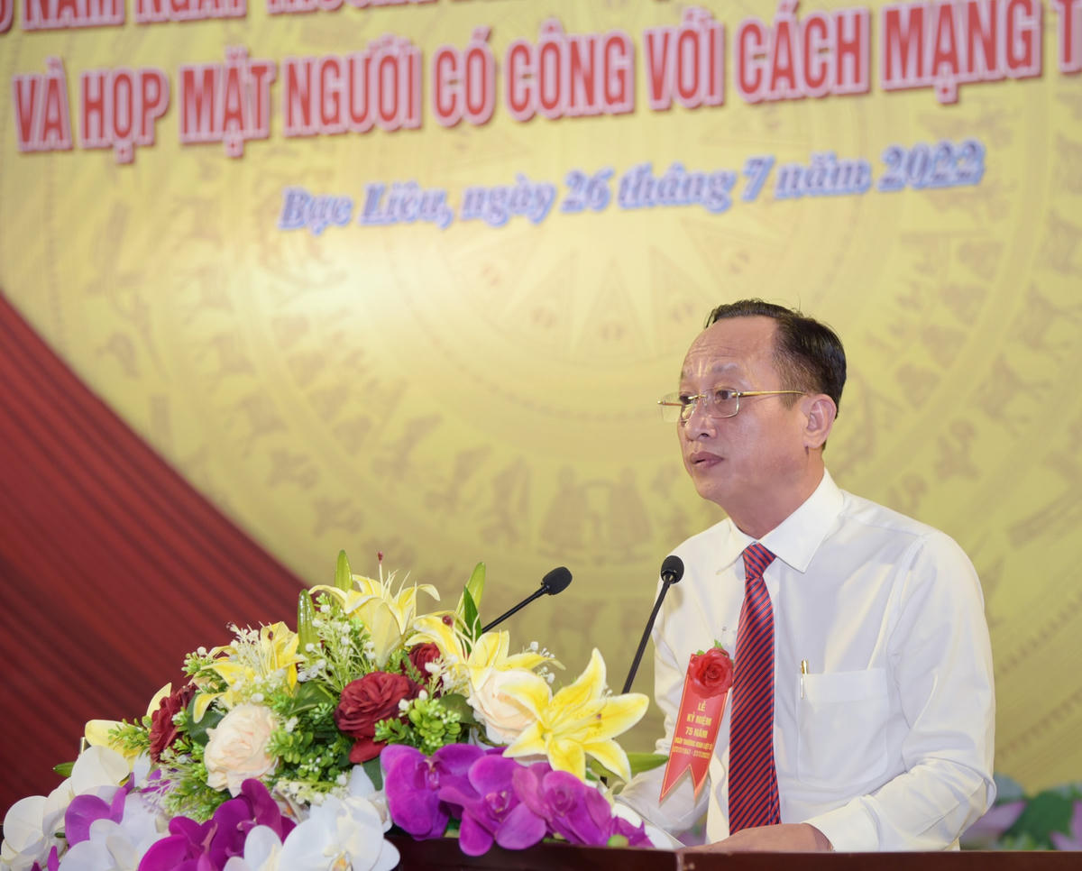 Chủ tịch UBND tỉnh Bạc Liêu Phạm Văn Thiều phát biểu.