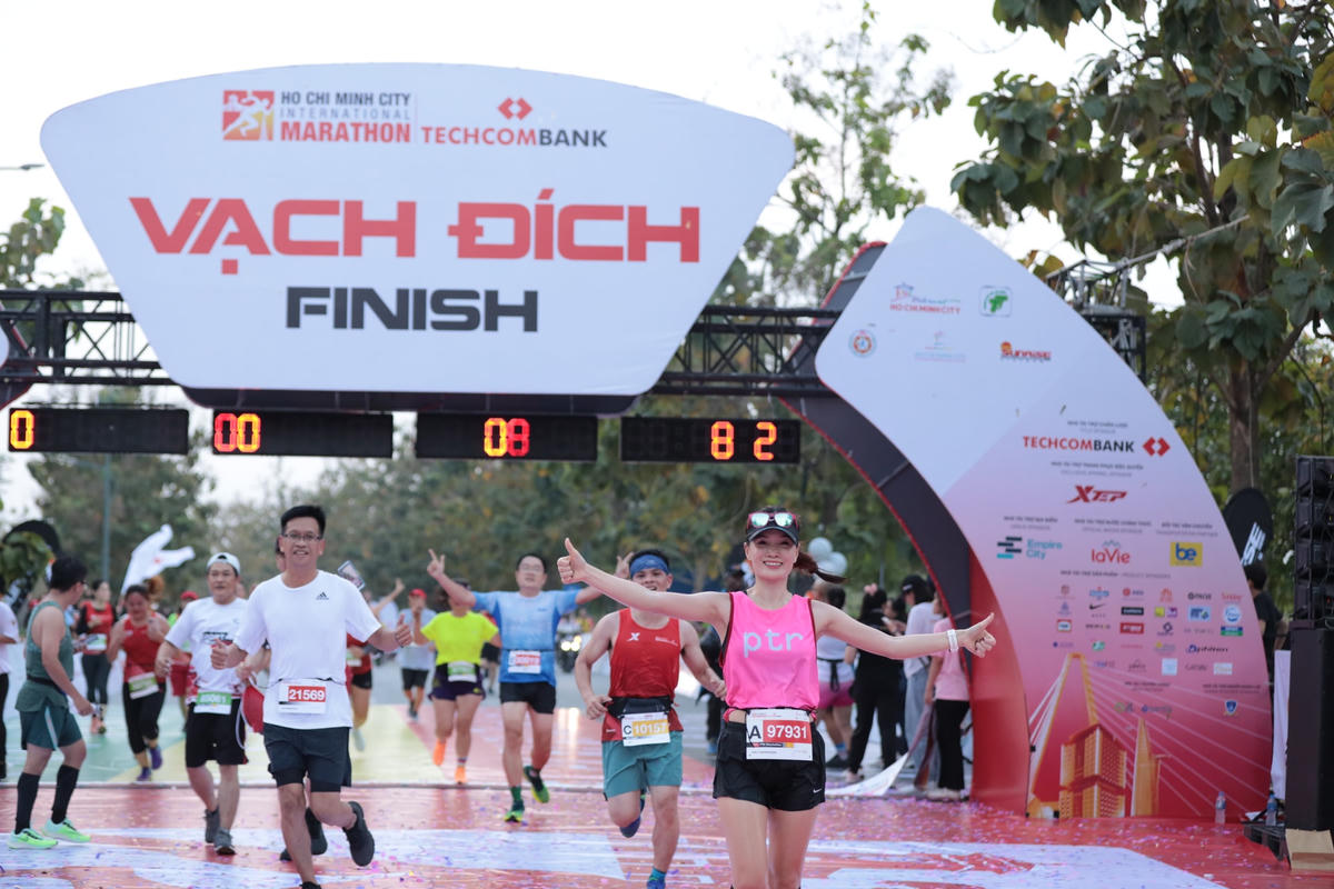 VĐV người Philipiines lập kỷ lục mới tại Giải Marathon Quốc tế TP HCM Techcombank