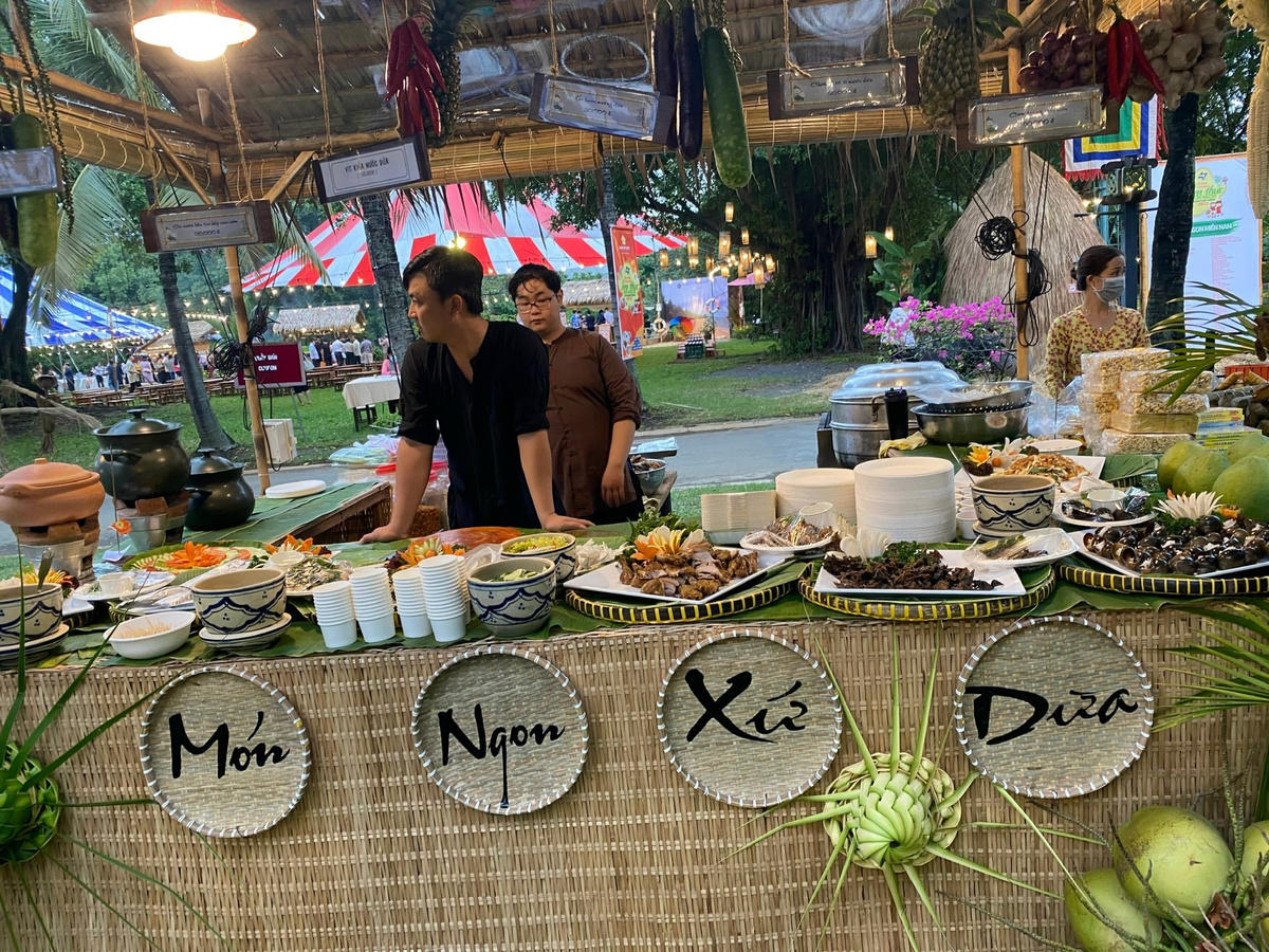 Các loại bánh đặc sản của xứ dừa Bến Tre.
