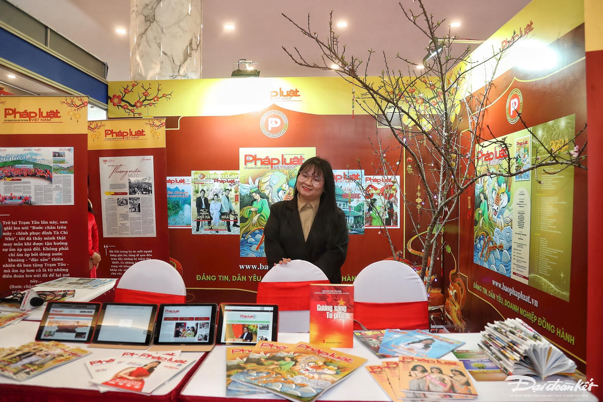 W_bao_xuan-le-khanh22.jpg