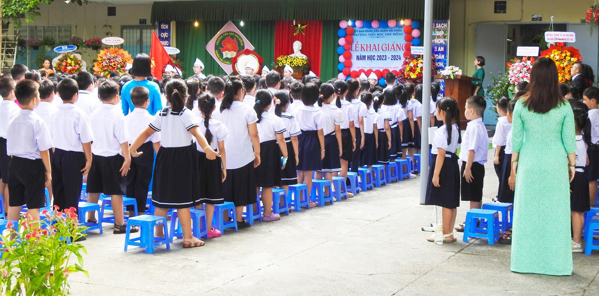 Lễ khai giảng năm học mới tại trường tiểu học Phù Đồng, quận Hải Châu (Đà Nẵng). Ảnh B.Nguyên.