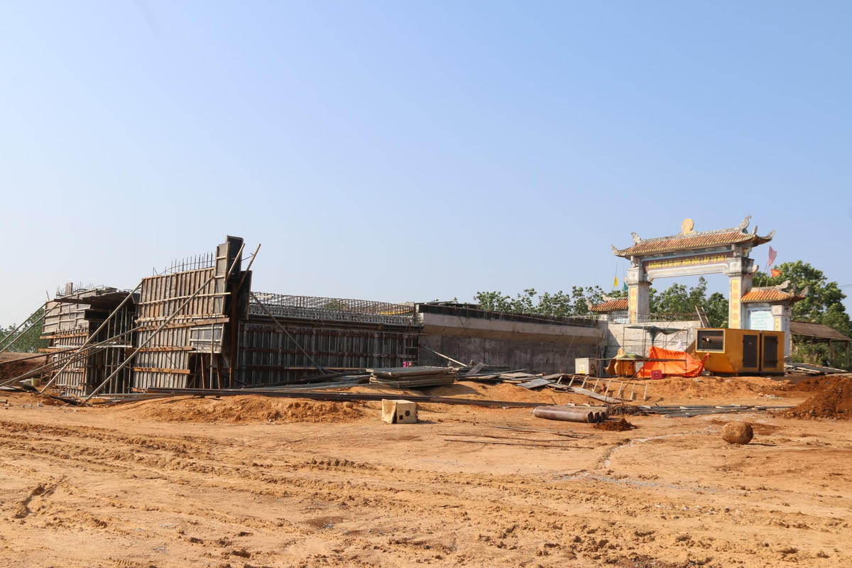 [Ảnh] Cao tốc Vạn Ninh - Cam Lộ đoạn qua tỉnh Quảng Trị đang dần hình thành