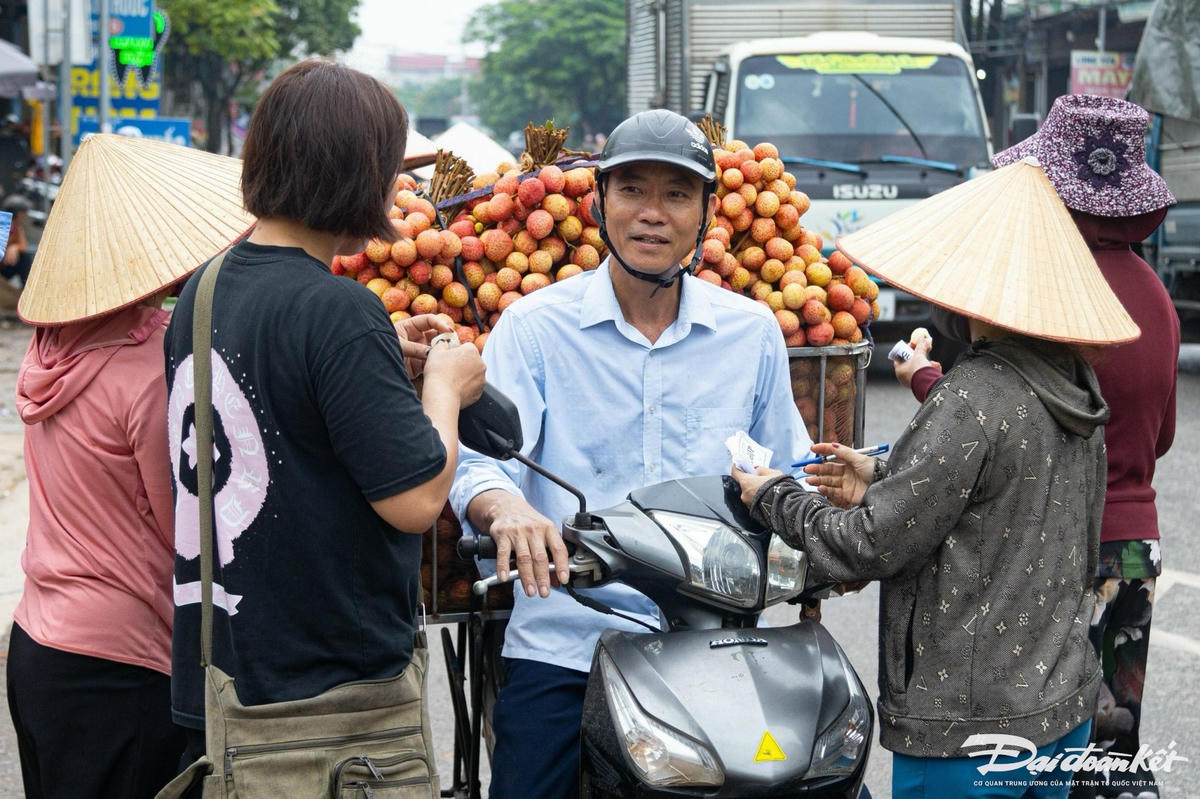 vai_thieu-le-khanh1.jpg
