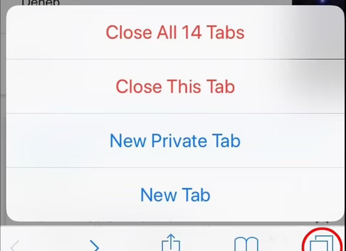 Có một cách nhanh chóng để loại bỏ tất cả các tab. Ảnh: Daily Mail.