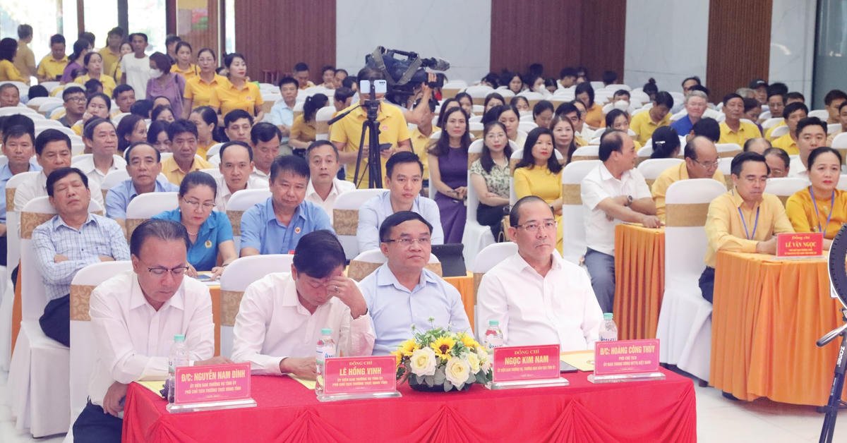 Các đại biểu tham dự Hội thi "Ban GGSĐTCCĐ giỏi" lần đầu tiên được tổ chức. Ảnh Điền Bắc.