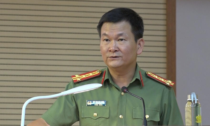 Đại tá Bùi Quang Bình phát biểu tại buổi lễ.