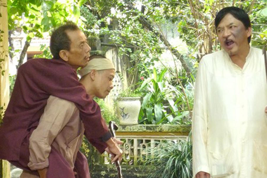 Dù đã nghỉ hưu nhưng NSND Quốc Anh vẫn tham gia diễn xuất... mà chẳng cần cát-xê. 