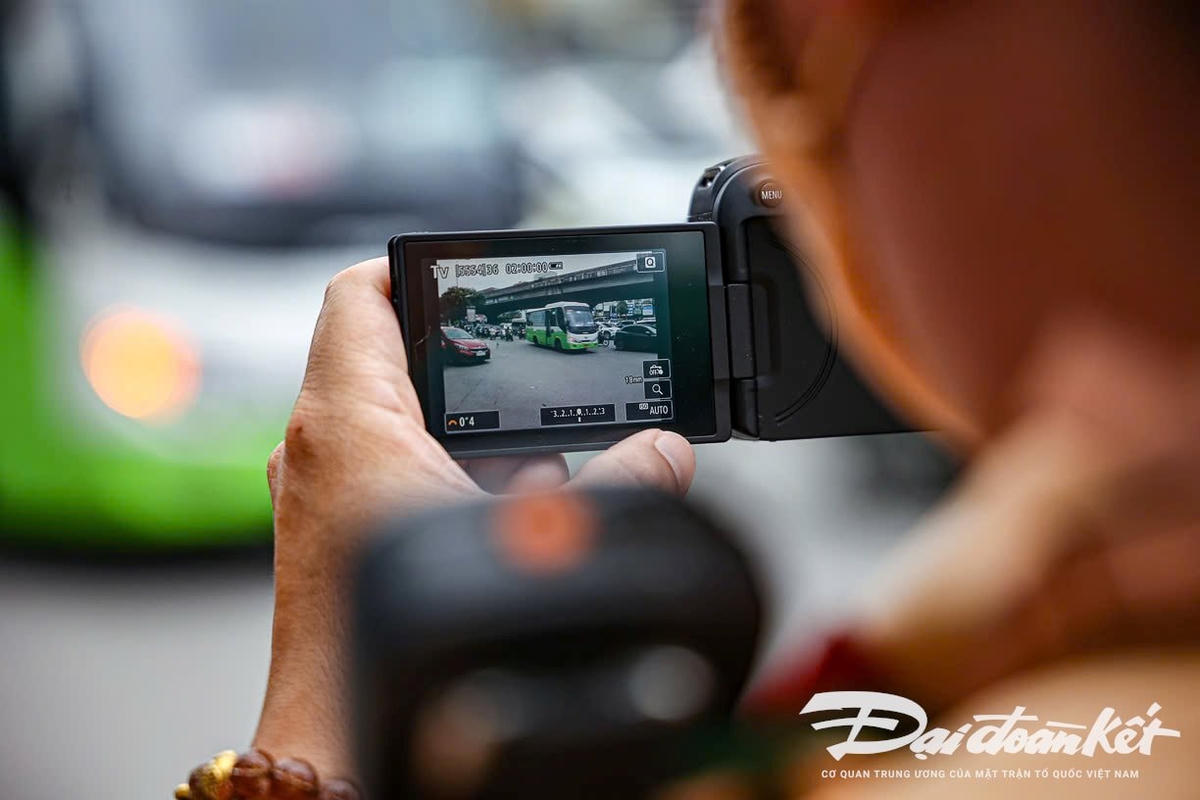 xe_ôm_công nghê- lê khanh45