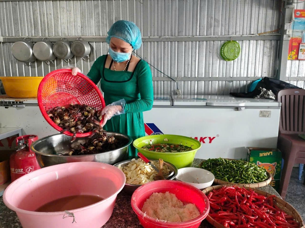 anh 2 baiduoi