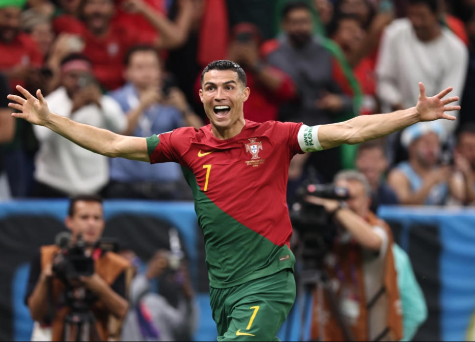 Cristiano Ronaldo có thể bỏ lỡ trận đấu Bồ Đào Nha với Hàn Quốc vào ngày 2/12. Ảnh: Getty.
