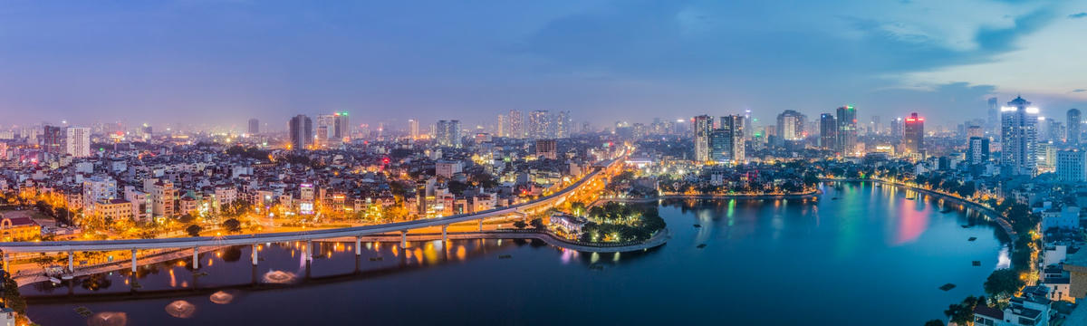 Hà Nội ngày càng  đổi mới và phát triển. Ảnh: Phạm Quang Vinh.  