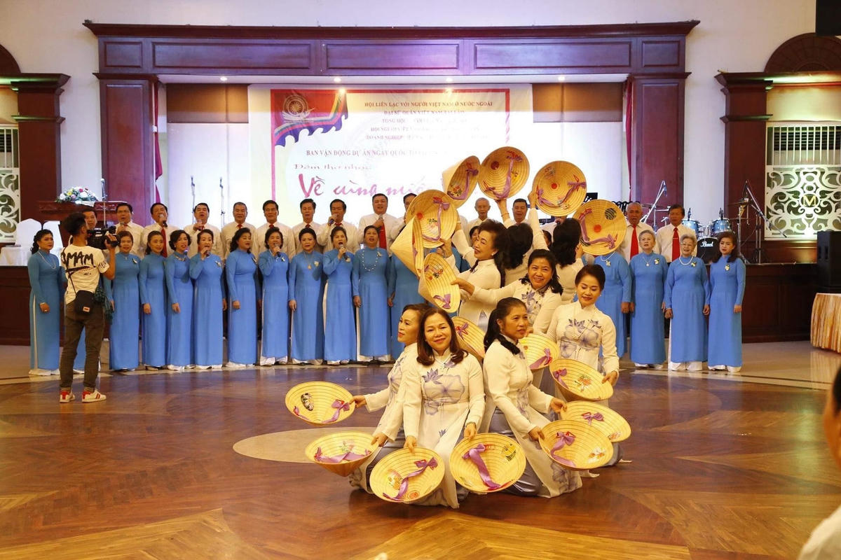Lễ giỗ Tổ và vinh danh con cháu Vua Hùng toàn cầu 2023 có ý nghĩa đặc biệt với cộng đồng người Việt Nam đang sinh sống, học tập, nghiên cứu và làm việc ở nước ngoài.