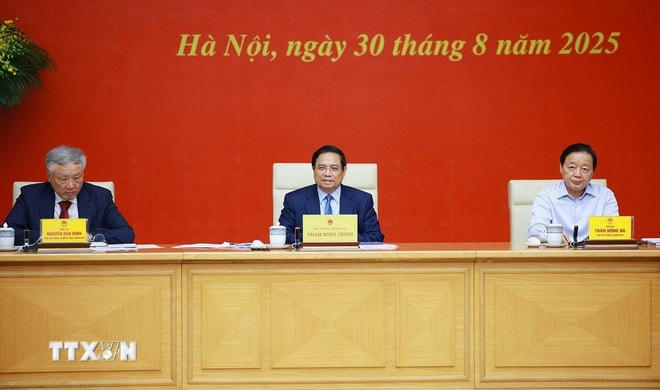 Thủ tướng Phạm Minh Chính chủ trì cuộc họp. (Ảnh: Dương Giang/TTXVN) ttxvn-thu-tuong-pham-minh-chinh-duong-sat-toc-do-cao-5.jpg