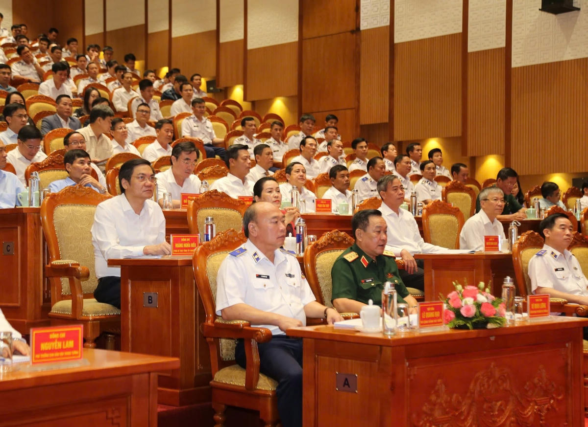 Quang cảnh hội nghị.